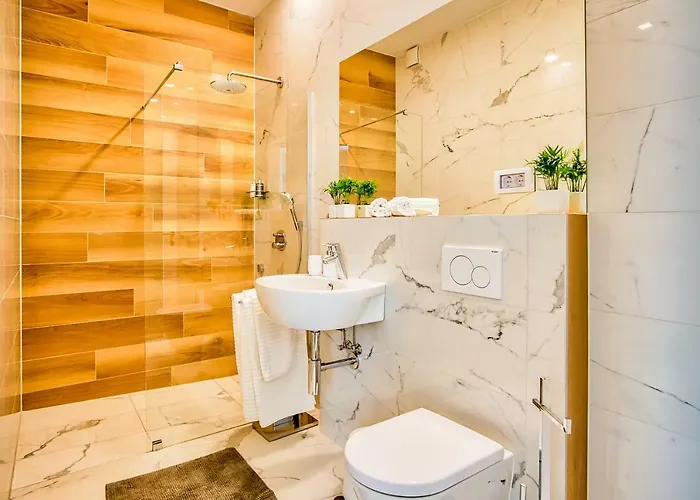 Parkside Centre Apartment *