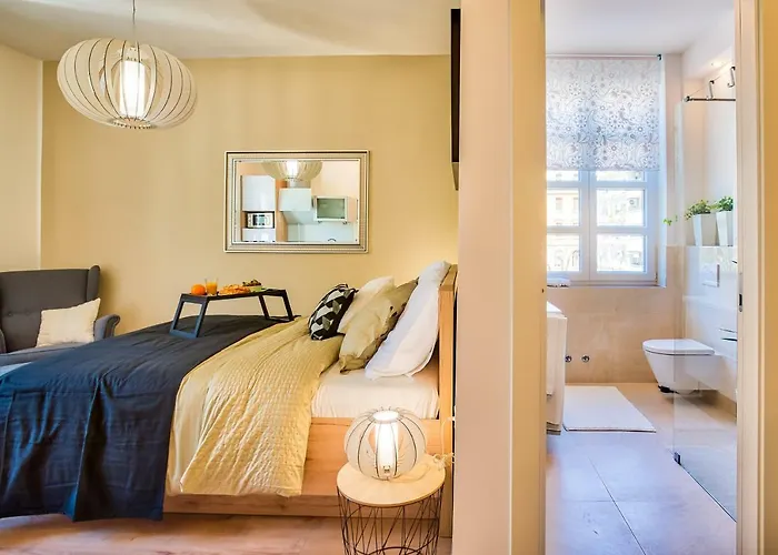 Parkside Centre بولا