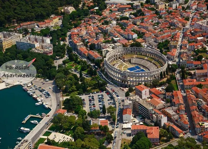 Parkside Centre بولا