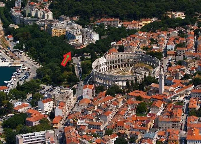 Parkside Centre بولا