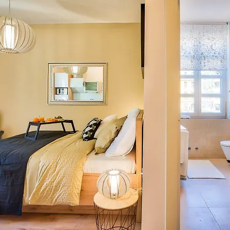 Parkside Centre بولا