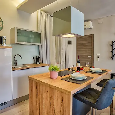Apartment Parkside